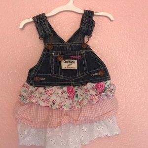 Baby clothing